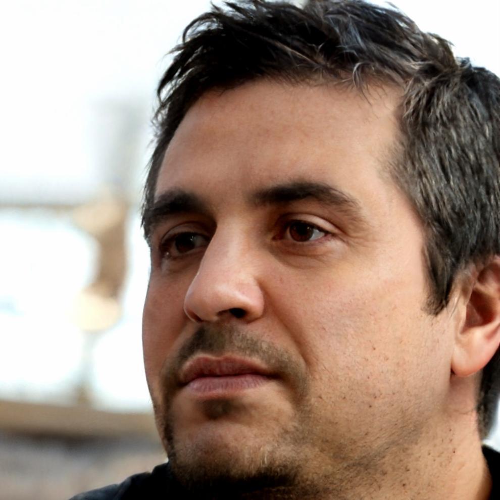 Porträt von Florentin Baumeister, Gründer und Bildungsdirektor von nivoraeqlith